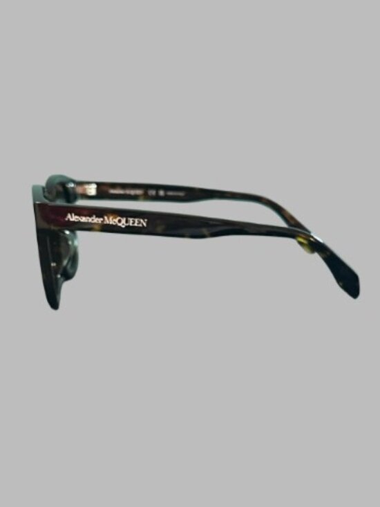 NWT Alexander McQueen 54mm Round Sunglasses Havana Tortoise AM0304SK